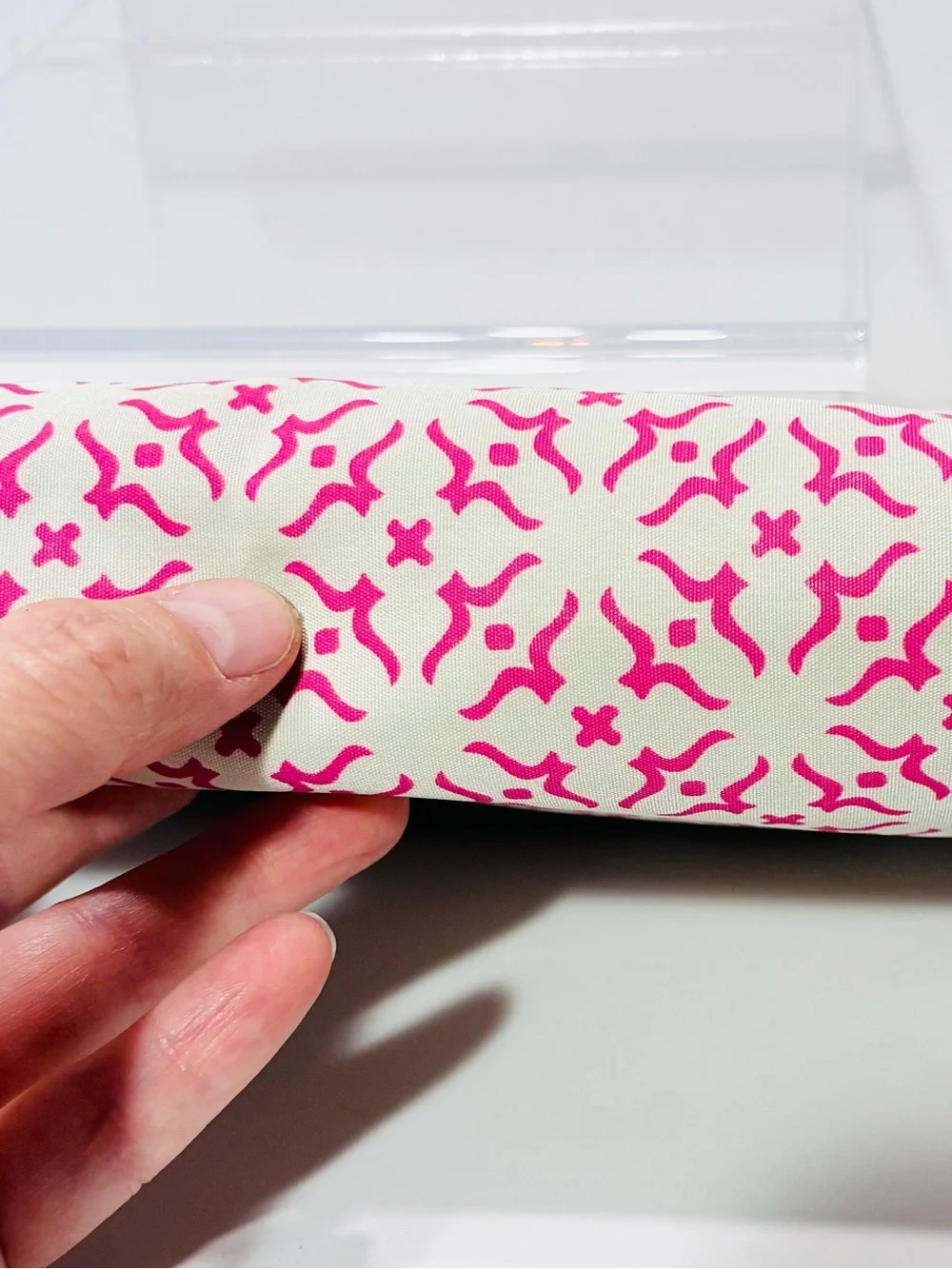 NEW John Frieda Hair Tool Cosmetic Zip Travel Pouch Pink White Geometric